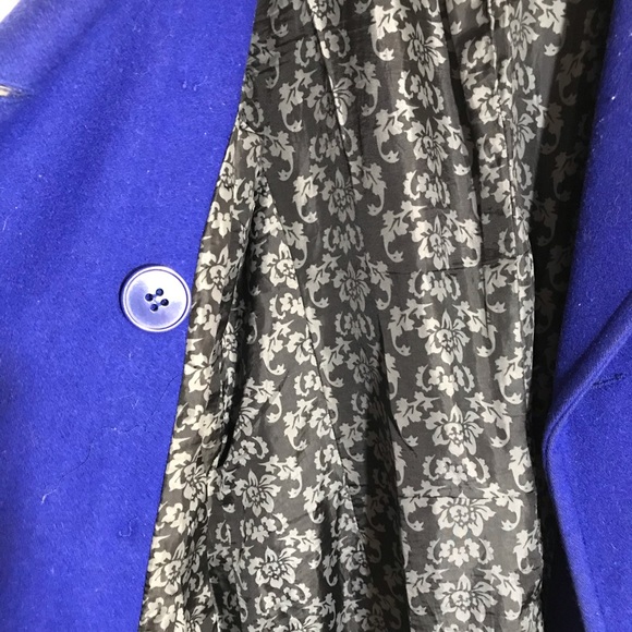 Women’s peacoat - Picture 2 of 3